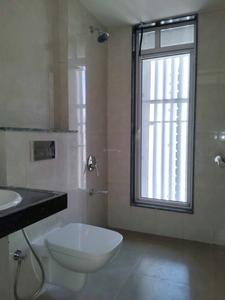 Common Bathroom Image of 988 Sq.ft 3 BHK Apartment / Flat for rent in Sheth Montana, Mulund West Mumbai for Rs. 76500