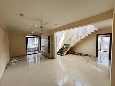 Living Room Image of 2209 Sq.ft 4 BHK Penthouse for rent in Sagar Prime, Bawadiya Kalan Bhopal for Rs. 45000