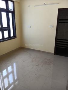 Bedroom Image of 1200 Sq.ft 3 BHK Apartment / Flat for rent in Chandralok Lucknow for Rs. 20000