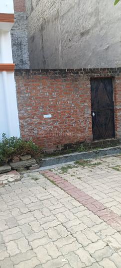 LDA Park face East vibhav Khand Main Image 1