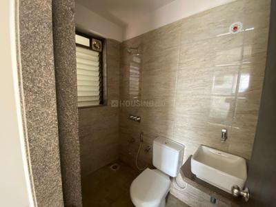 Bathroom Image of 1100 Sq.ft 2 BHK Apartment / Flat for sale in Mahaavir Darpan, Nerul Navi Mumbai for Rs. 21100000