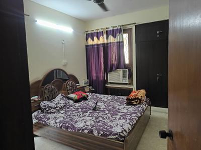 Bedroom Image of 2400 Sq.ft 4 BHK Apartment / Flat for rent in Abhiyan Apartment, Sector 12 Dwarka New Delhi for Rs. 48000
