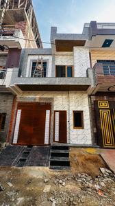 Image of 980 Sq.ft 2.5 BHK Independent House for sale in Govindpuram, Ghaziabad for Rs. 6500000