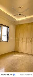 Bedroom Image of 2250 Sq.ft 4 BHK Builder Floor for rent in Greater Kailash II New Delhi for Rs. 225000