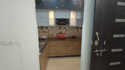 Kitchen Image of 1075 Sq.ft 2 BHK Apartment / Flat for rent in Gaur City 7th Avenue, Noida Extension Greater Noida for Rs. 21000