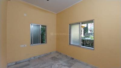 Bedroom Image of 1100 Sq.ft 2.5 BHK Independent House for rent in Garfa Kolkata for Rs. 14000