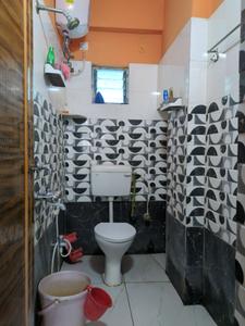 Common Bathroom Image of 1011 Sq.ft 3 BHK Apartment / Flat for sale in Dum Dum Kolkata for Rs. 5000000
