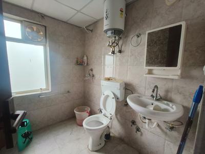 Bathroom Image of 1715 Sq.ft 3 BHK Apartment / Flat for sale in Pardesi Ushay Tower, Kundli Sonipat for Rs. 9500000