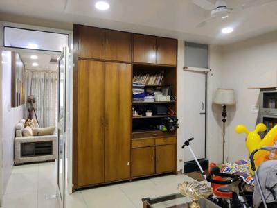 Bedroom Image of 4800 Sq.ft 6 BHK Apartment / Flat for sale in Eros Rattan Jyoti Apartments, Vaishali Ghaziabad for Rs. 40000000