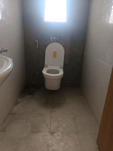 Common Bathroom Image of 945 Sq.ft 2 BHK Apartment / Flat for sale in Prithvi Proximus, Hadapsar Pune for Rs. 7500000