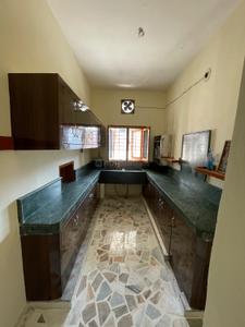Kitchen Image of 2500 Sq.ft 3 BHK Builder Floor for rent in Ranjit Avenue Amritsar for Rs. 19000