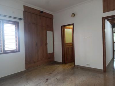 Bedroom Image of 3800 Sq.ft 3 BHK Apartment / Flat for rent in RMV Extension Stage 2 Bengaluru for Rs. 64000