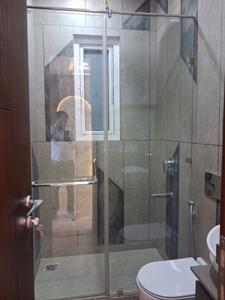 Common Bathroom Image of 1350 Sq.ft 3 BHK Builder Floor for sale in Paschim Vihar New Delhi for Rs. 27500000