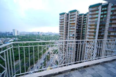 Balcony Image of 1398 Sq.ft 3 BHK Apartment / Flat for sale in Migsun Twiinz, Eta II Greater Noida for Rs. 10300000