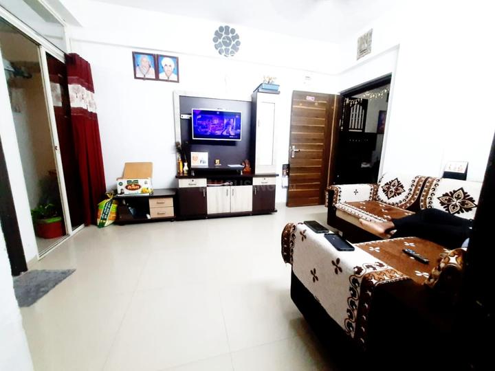 Prathna Elegance Main Image 1