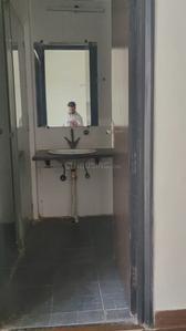 Kitchen Image of 4000 Sq.ft 4 BHK Apartment / Flat for sale in Parx Laureate, Sector 108 Noida for Rs. 65000000