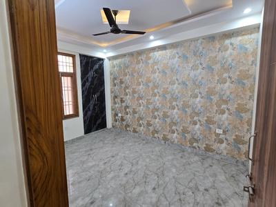 Bedroom Image of 1200 Sq.ft 3 BHK Builder Floor for sale in Shalimar Garden Ghaziabad for Rs. 7500000