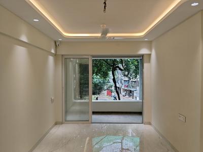 Living Room Image of 1000 Sq.ft 2 BHK Apartment / Flat for sale in Cuffe Parade Mumbai for Rs. 60000000