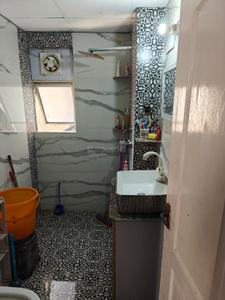Bathroom Image of 1420 Sq.ft 3.5 BHK Apartment / Flat for sale in Amrapali Zodiac, Sector 120 Noida for Rs. 15500000