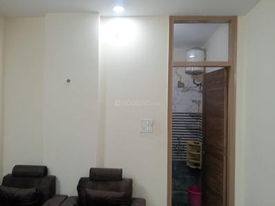 Hall Image of 450 Sq.ft 1 BHK Apartment / Flat for rent in Nirmal Bag Rishikesh for Rs. 15000