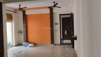 Living Room Image of 1259 Sq.ft 2 BHK Apartment / Flat for rent in Arihant Ambience, Crossings Republik Ghaziabad for Rs. 17000