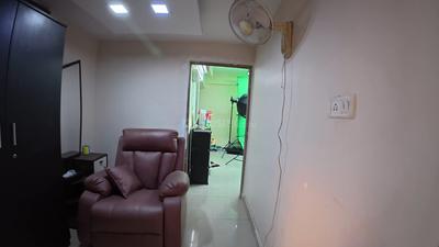 Hall Image of 1350 Sq.ft 3 BHK Apartment / Flat for sale in Kidwaipuri Patna for Rs. 15000000