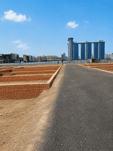 Image of 200 Sq.ft Residential Plot / Land for sale in Sector 138, Noida for Rs. 10000000
