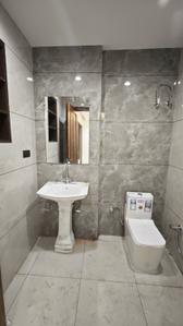 Bathroom Image of 2200 Sq.ft 3 BHK Builder Floor for rent in Sector 122 Noida for Rs. 48000
