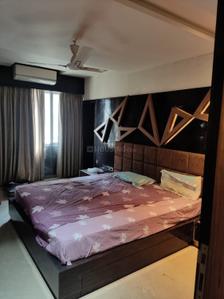 Bedroom Image of 2285 Sq.ft 3 BHK Apartment / Flat for sale in Iscon Platinum, Bopal Ahmedabad for Rs. 18000000