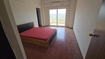 Bedroom Image of 1400 Sq.ft 3.5 BHK Apartment / Flat for sale in Adani Water Lily, Shantigram Ahmedabad for Rs. 20140000