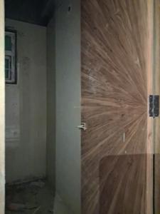 Common Bathroom Image of 1550 Sq.ft 3 BHK Apartment / Flat for sale in Capital Hometech Homes, Sector 51 Noida for Rs. 6800000
