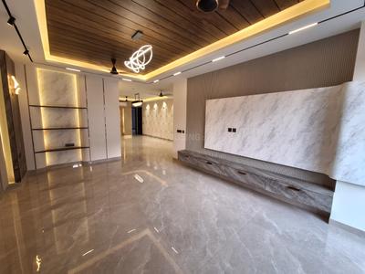 Living Room Image of 2600 Sq.ft 4 BHK Builder Floor for sale in Ansal Esencia Sector 67, Sector 67 Gurgaon for Rs. 35000000