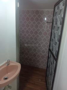 Bathroom Image of 550 Sq.ft 1 BHK Apartment / Flat for rent in Thane West Thane for Rs. 26000