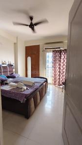 Bedroom Image of 615 Sq.ft 1 BHK Apartment / Flat for rent in Maxblis Grand Kingston, Sector 75 Noida for Rs. 30000