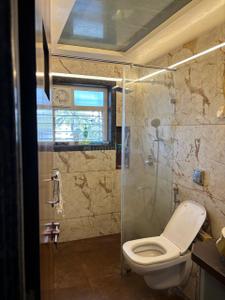 Bathroom Image of 8600 Sq.ft 12 BHK Apartment / Flat for sale in Deccan Gymkhana Pune for Rs. 150000000