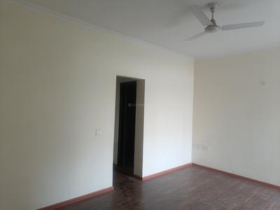 Bedroom Image of 1835 Sq.ft 3.5 BHK Apartment / Flat for sale in Amrapali Silicon City, Sector 76 Noida for Rs. 19700000