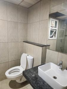 Bathroom Image of 2848 Sq.ft 4 BHK Apartment / Flat for rent in Prestige High Fields, Financial District Hyderabad for Rs. 85000