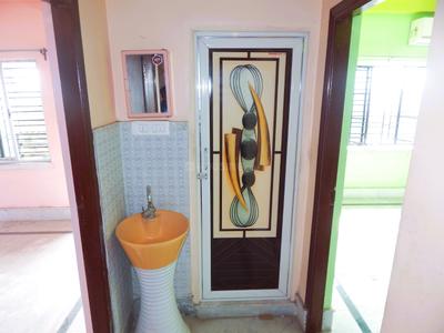 Image of 818 Sq.ft 2 BHK Apartment / Flat for sale in Dum Dum Cantonment, Kolkata for Rs. 2700000