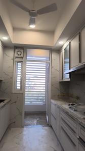 Kitchen Image of 3240 Sq.ft 4 BHK Builder Floor for sale in DLF The Grove, DLF Phase 5 Gurgaon for Rs. 84900000