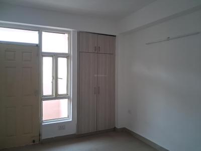 Bedroom Image of 1150 Sq.ft 2.5 BHK Apartment / Flat for sale in Supertech Cape Town, Sector 74 Noida for Rs. 12300000
