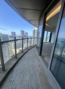Balcony Image of 2100 Sq.ft 3 BHK Apartment / Flat for sale in Lodha World Towers, Lower Parel Mumbai for Rs. 127500000