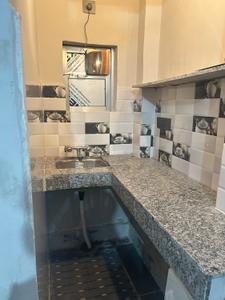 Kitchen Image of 500 Sq.ft 2 BHK Villa for rent in Indira Nagar Lucknow for Rs. 18000