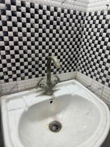 Bathroom Image of 790 Sq.ft 2 BHK Apartment / Flat for sale in Pratap Vihar Ghaziabad for Rs. 3500000