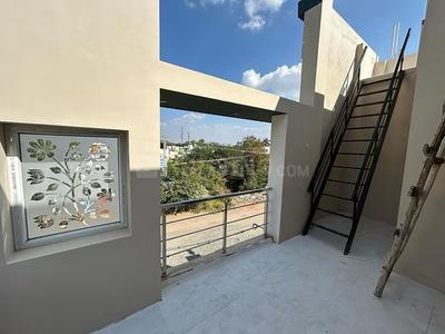 Balcony Image of 850 Sq.ft 2 BHK Independent House for sale in Poonamallee Chennai for Rs. 5000000