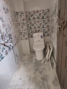 Common Bathroom Image of 650 Sq.ft 1 BHK Apartment / Flat for rent in Kondapur Hyderabad for Rs. 16000