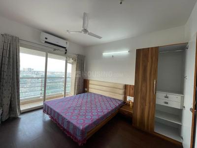 Bedroom Image of 1500 Sq.ft 3 BHK Apartment / Flat for rent in Pinnacle D Dreams, Nipania Indore for Rs. 40000