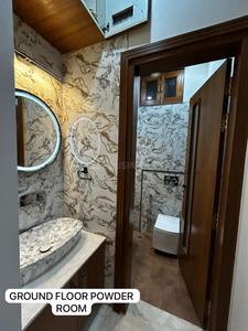 Bathroom Image of 4500 Sq.ft 4 BHK Independent House for sale in Vaishali Nagar Jaipur for Rs. 60000000