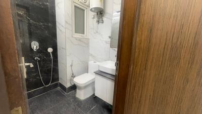 Image of 650 Sq.ft 2 BHK Apartment / Flat for sale in Sector 8 Dwarka, New Delhi for Rs. 11000000