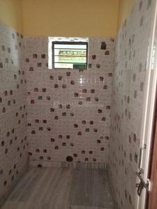 Bathroom Image of 700 Sq.ft 1.5 BHK Independent House for rent in Mahaprabhu Jharna Apartment, Benachity Durgapur for Rs. 8000