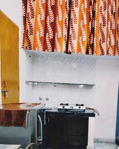Kitchen Image of 1200 Sq.ft 1 RK Builder Floor for rent in Gomti Nagar Lucknow for Rs. 8000
